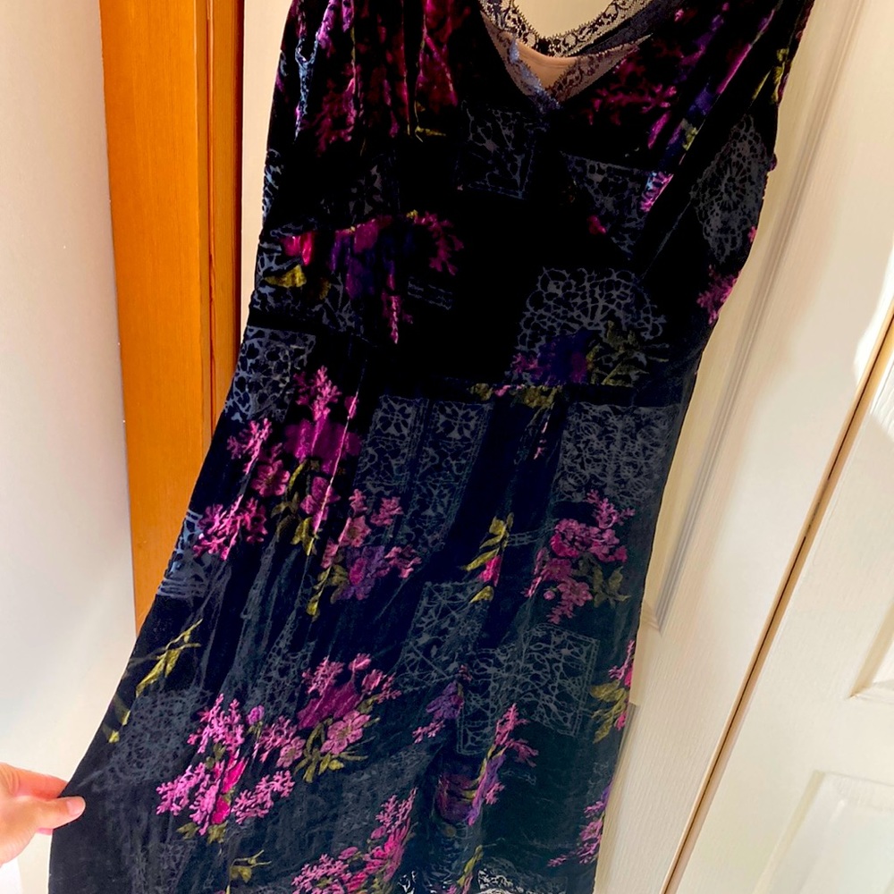 Jonathan Martin velvet dress